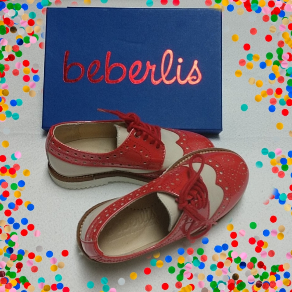 Leather brogue tie up shoes